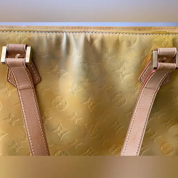 Authentic Louis Vuitton Vernis Houston Shoulder Hand Bag Yellow - Picture 6 of 11